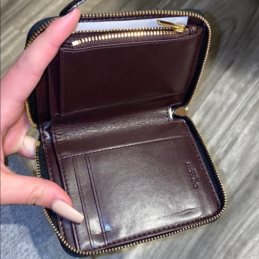Wallet - Picture 3 of 3
